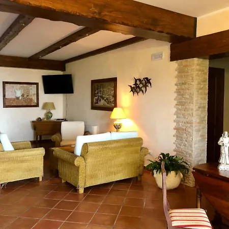 Agriturismo Le Chiatre Guest house 3*