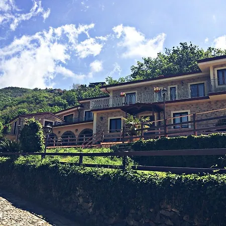 Agriturismo Le Chiatre Paola