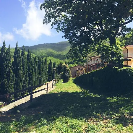 Guest house Agriturismo Le Chiatre Paola