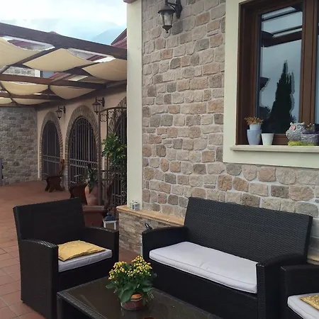 Guest house Agriturismo Le Chiatre Paola