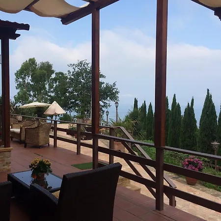 Agriturismo Le Chiatre Paola
