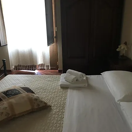Casa de hóspedes Le Chiatre 3*