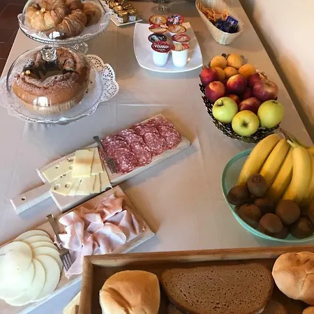 Agriturismo Le Chiatre Guest house Paola
