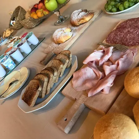 Agriturismo Le Chiatre Guest house